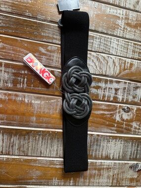 NWT Vibtage Bongo Black Stretch Waist Belt with Decorative Knot Accent
